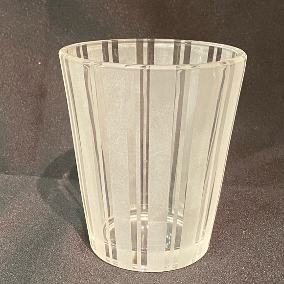 Set of 4 MCM Tapered Clear Glass 12 oz Cup with White Frosted Vertical Stripes - Picture 2 of 10